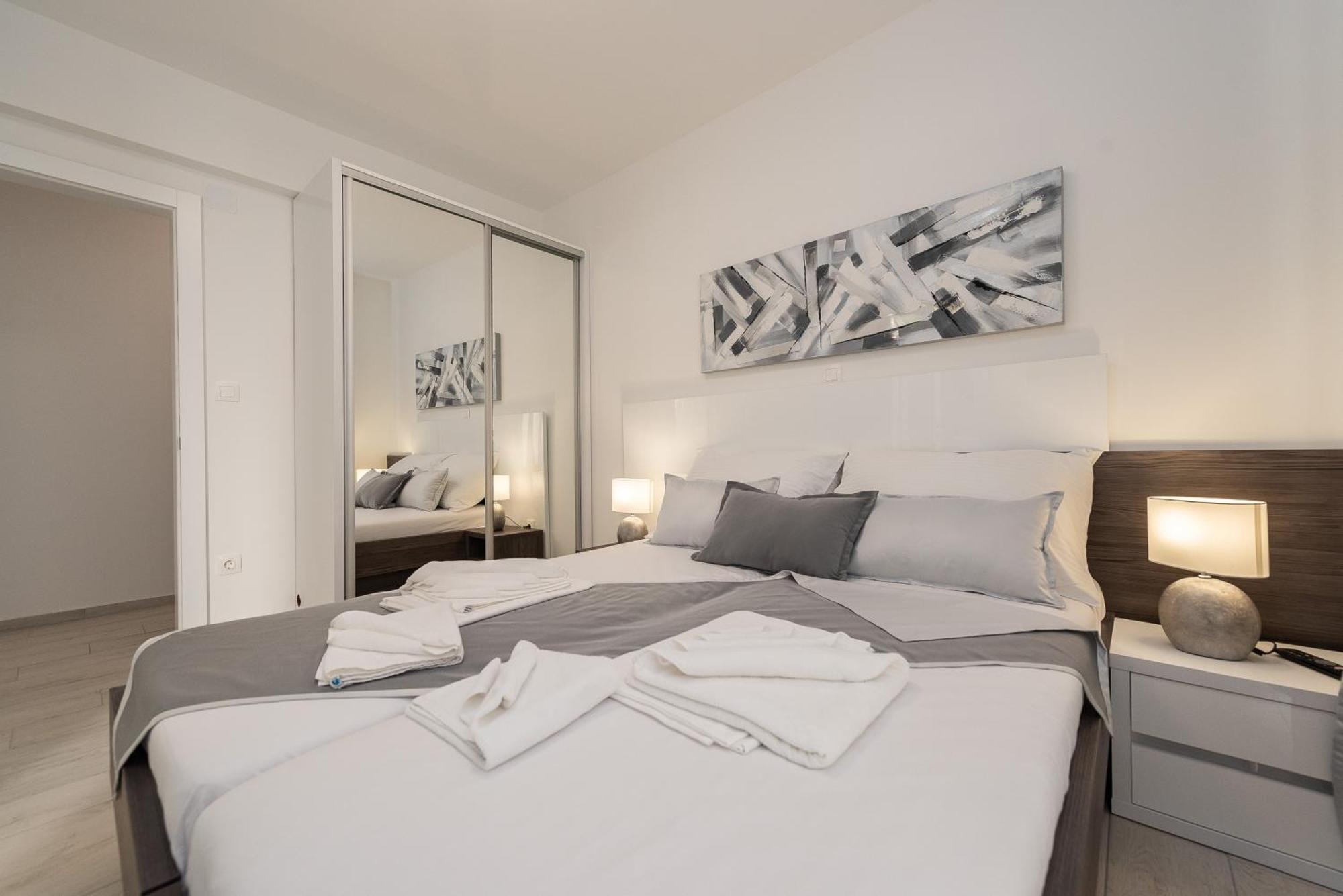 Apartments & Rooms Pool Villas Maris B Novalja Zimmer foto